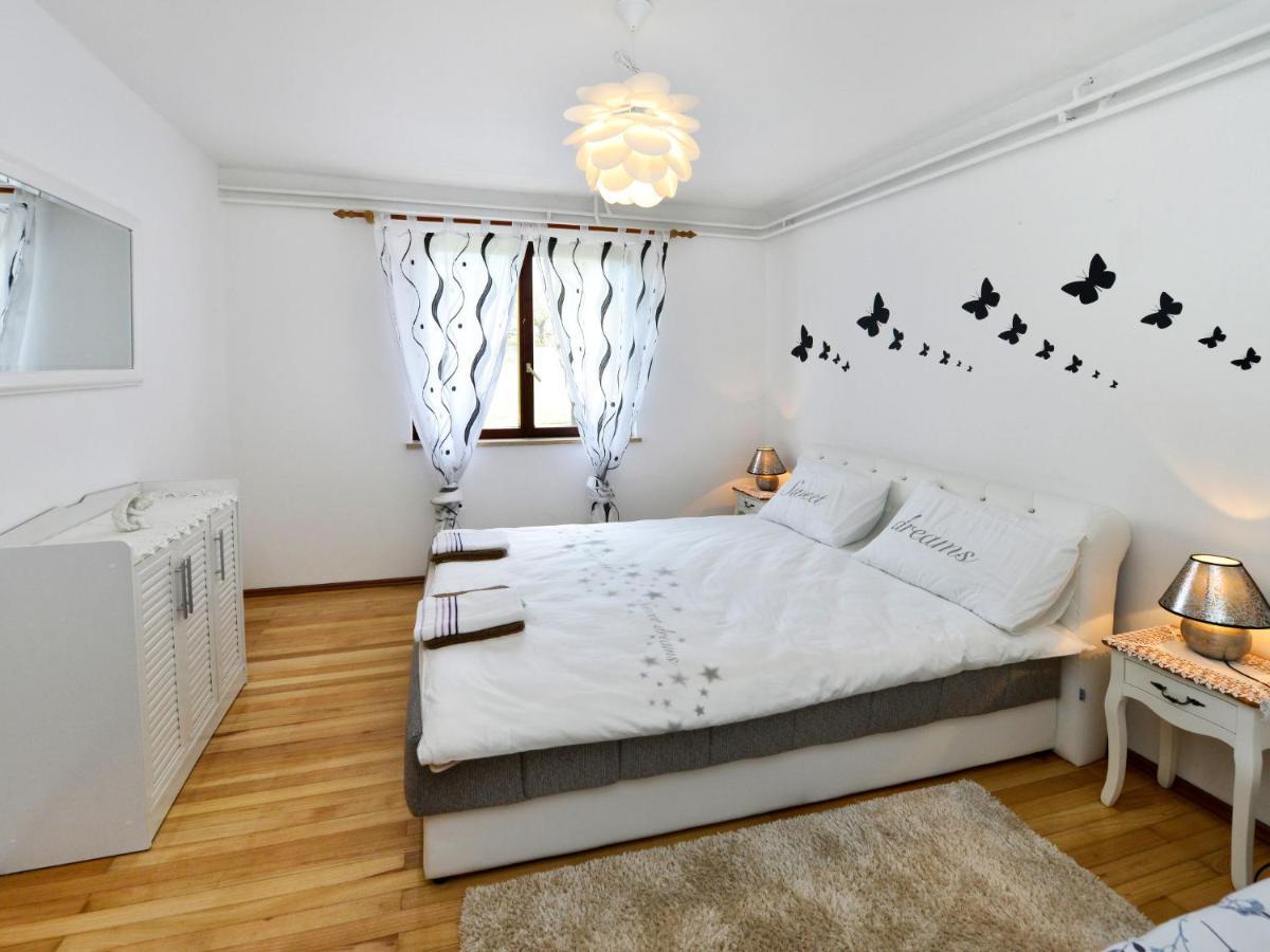 Apartment Kuki - Prc159 By Interhome Пореч Екстериор снимка
