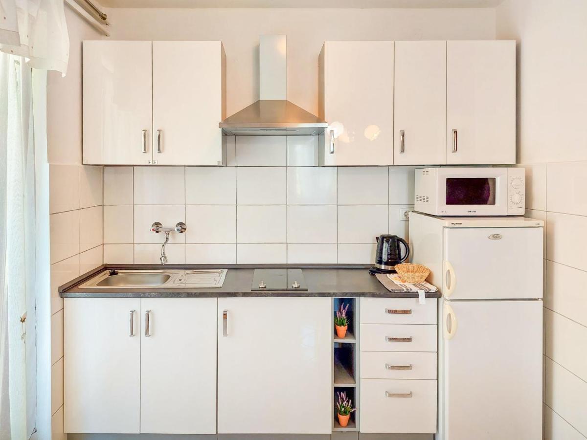Apartment Kuki - Prc159 By Interhome Пореч Екстериор снимка
